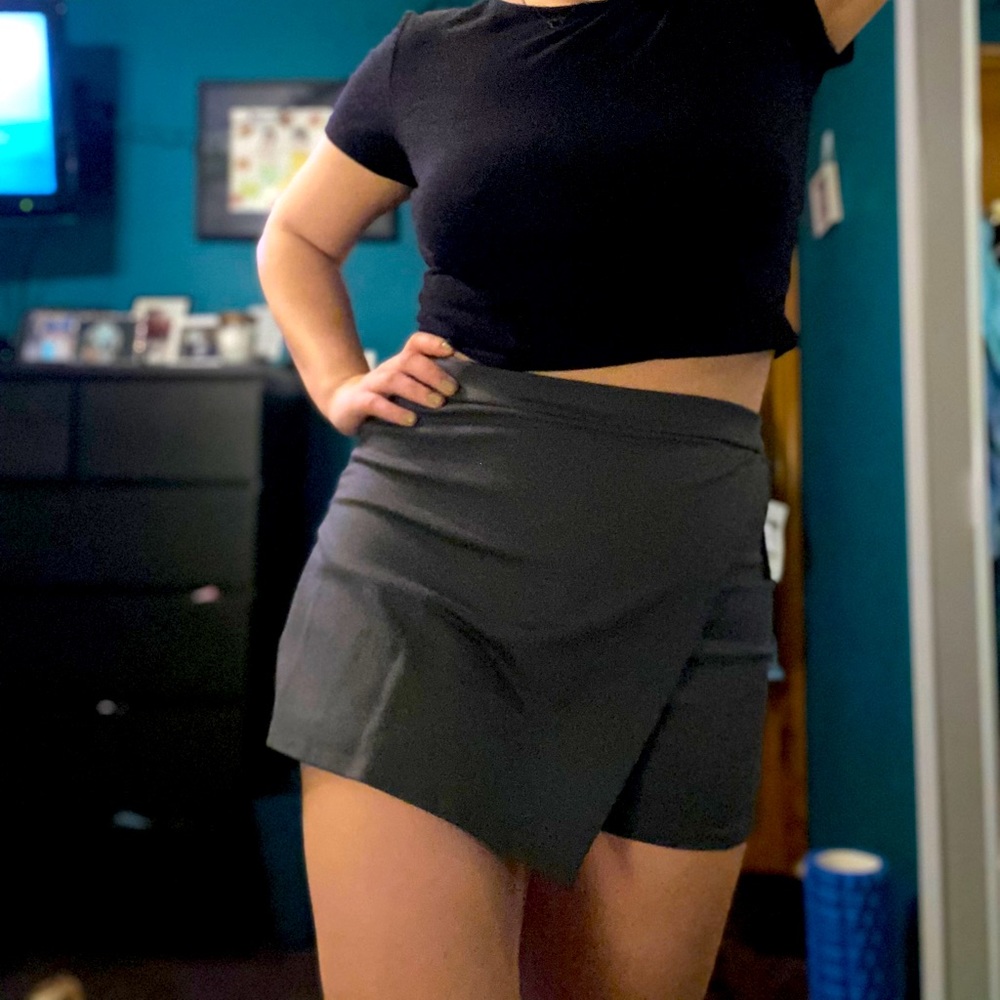 Super Comfy Brand New Skort